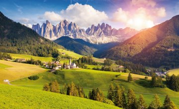 Landschaft in den Dolomiten © Leonid Tit-fotolia.com