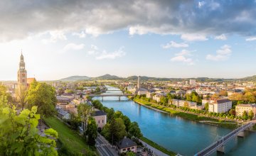 Panoramablick über die Stadt Salzburg © mRGB - stock.adobe.com