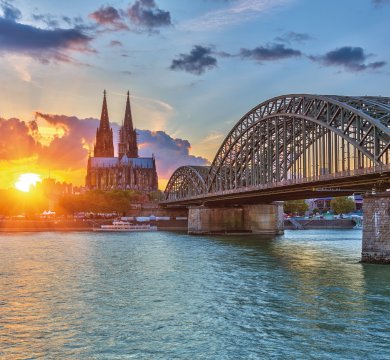 &copy; S.Borisov-shutterstock.com/2013