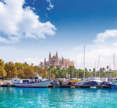 &copy; lunamarina-fotolia.com