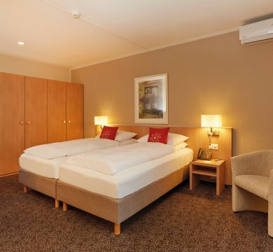 &copy; www.h-hotels.com