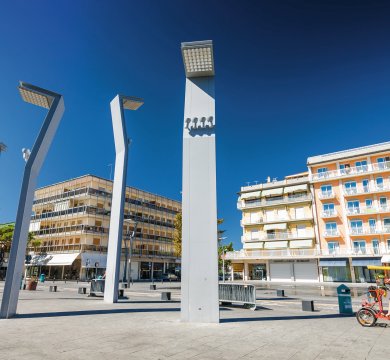 &copy; Neonyn-stock.adobe.com