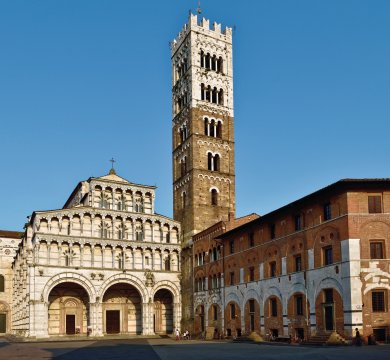 &copy; Uwalthie Pic Project-stock.adobe.com