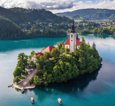 &copy; zgphotography-stock.adobe.com