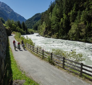 &copy; Ötztal Tourismu/Bernd Ritschel