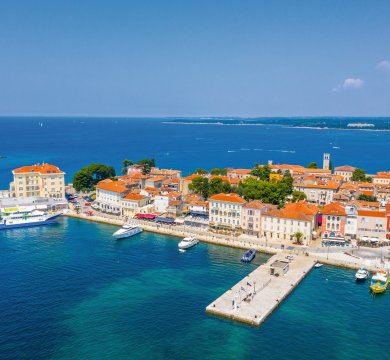 &copy; dudlajzov - stock.adobe.com