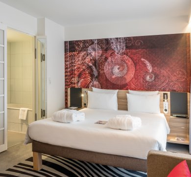 &copy; Daniel Vatamanu